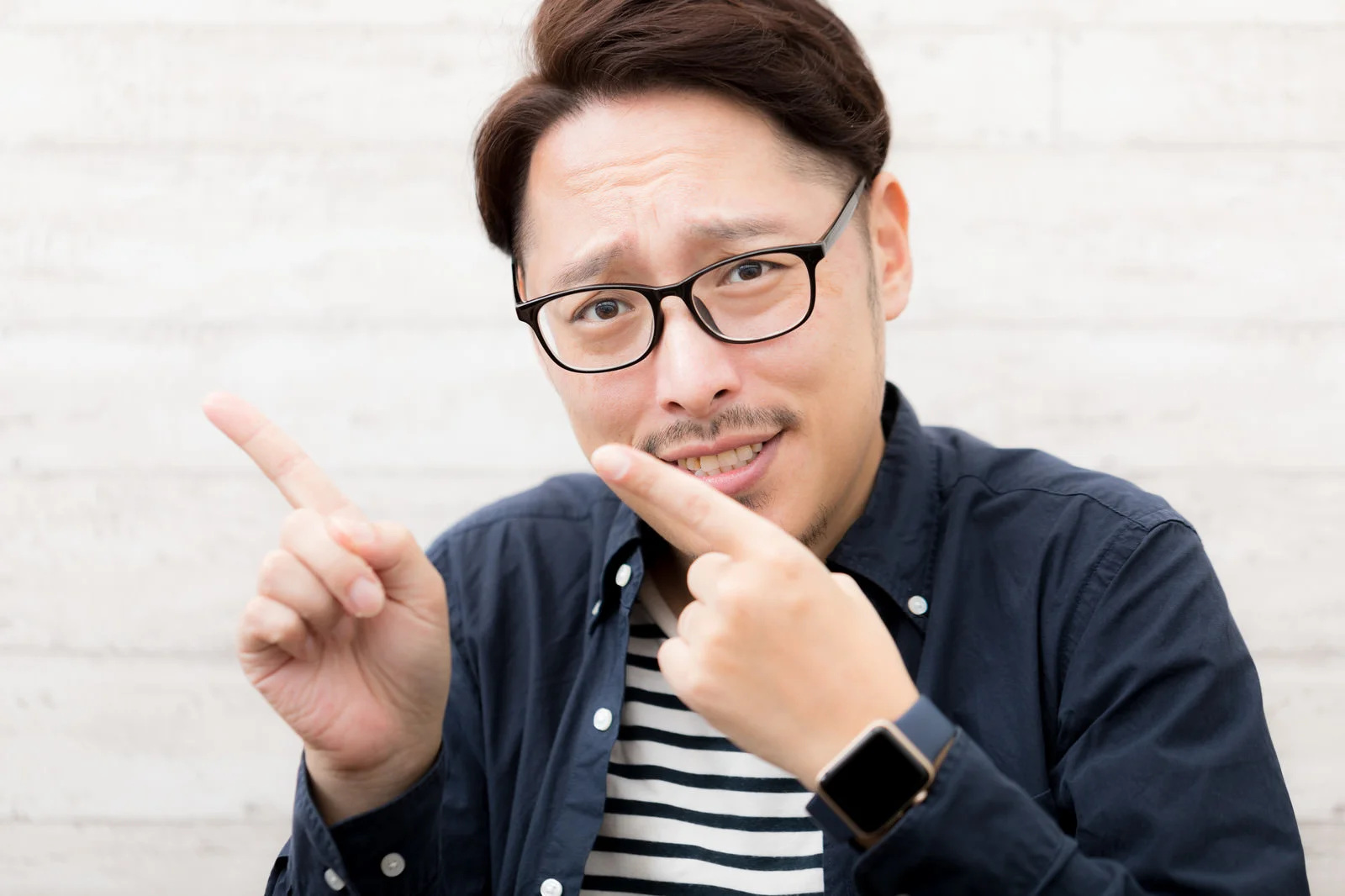芸人とは何か？芸人と芸能人の違いからなるための覚悟、向いている人の特徴まで完全解説